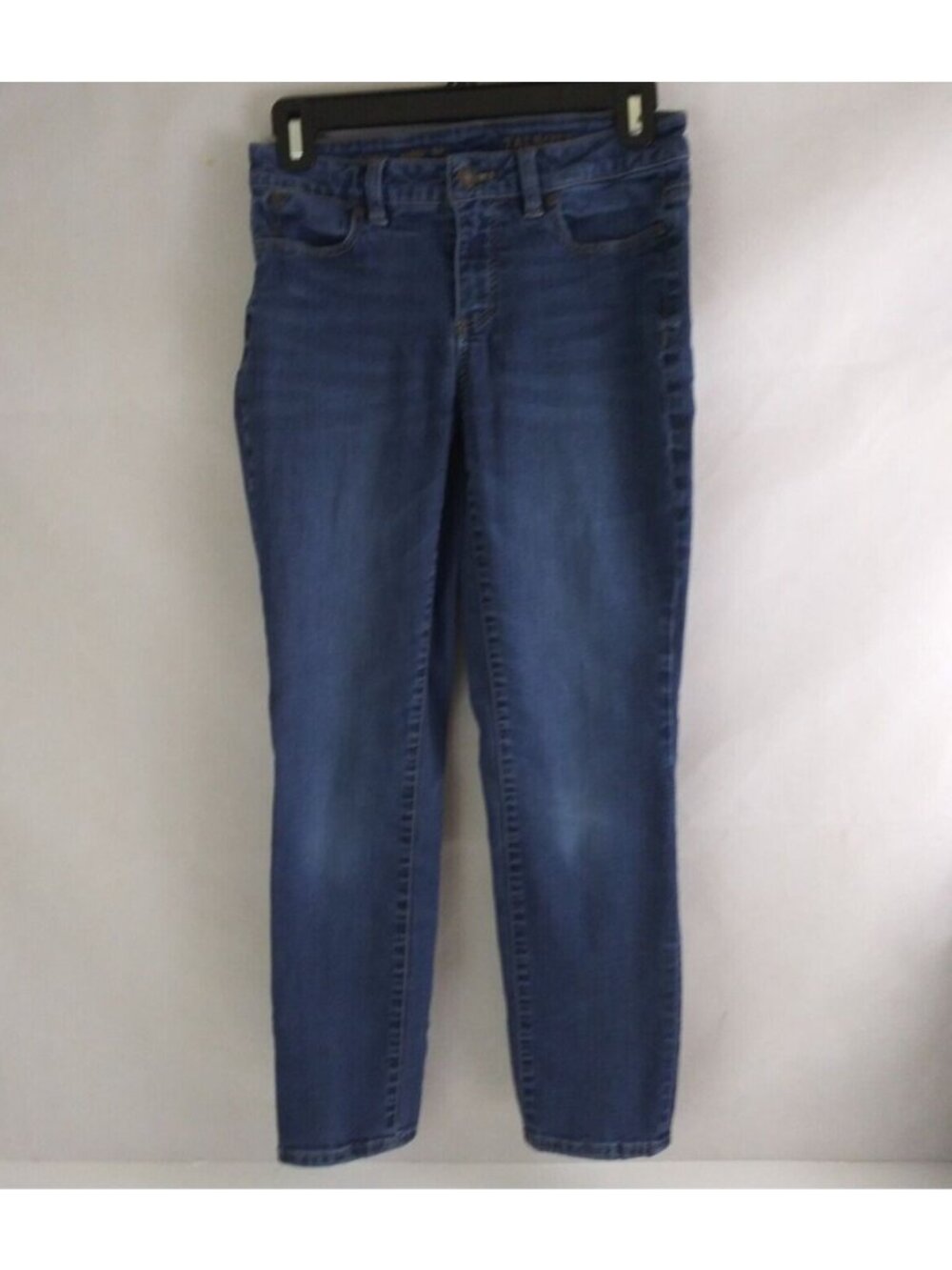 Talbots Curvy Ankle Whiskered Distressed Low Rise Jeans Size 4P Inseam 26"